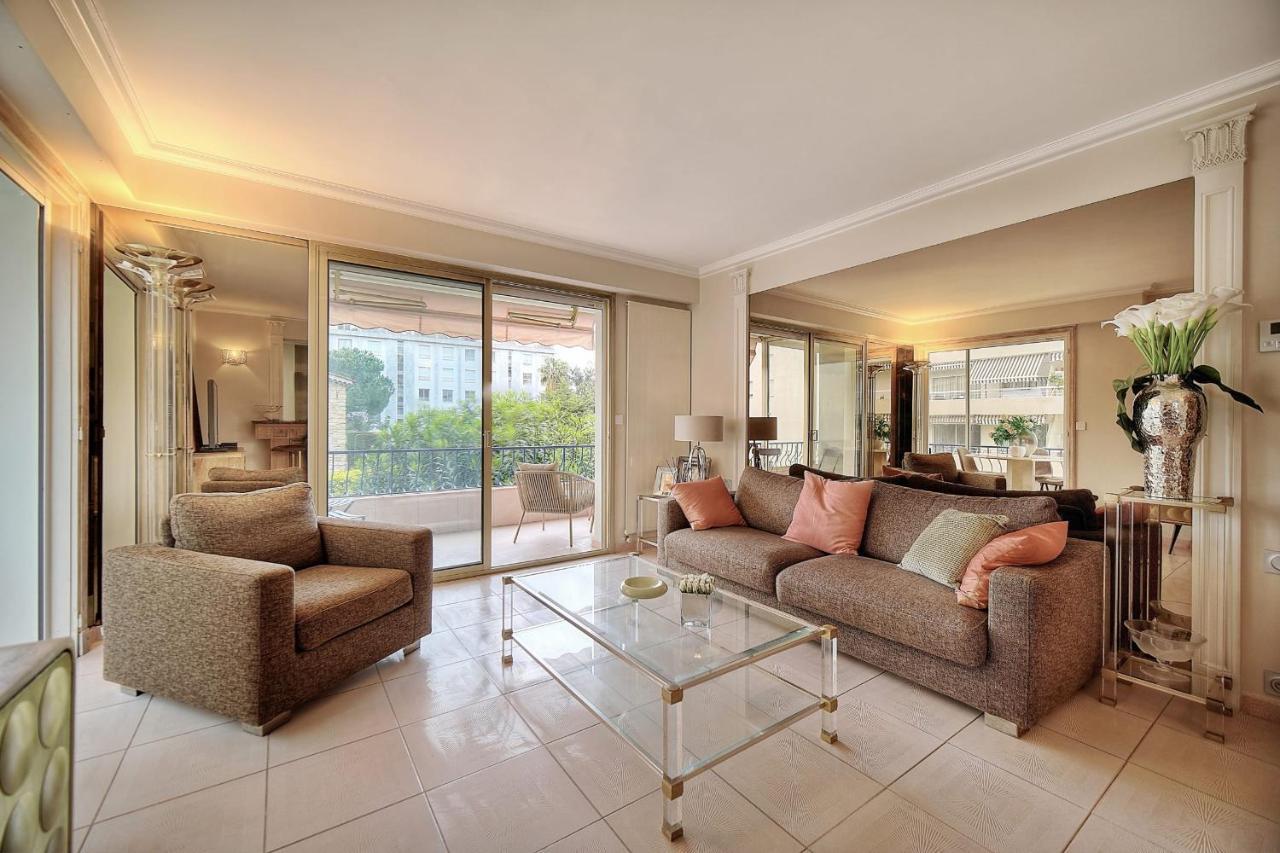 Immogroom - 2 Bedroom - Air Conditioning - Wifi - Terrace - Common Parking Cannes Luaran gambar