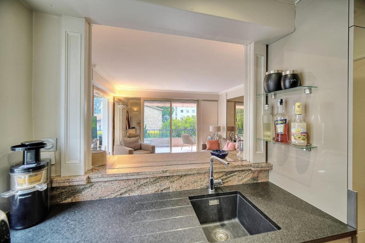 Immogroom - 2 Bedroom - Air Conditioning - Wifi - Terrace - Common Parking Cannes Luaran gambar