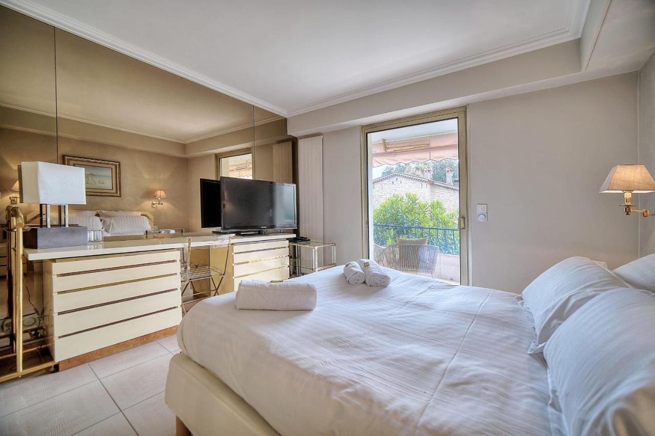 Immogroom - 2 Bedroom - Air Conditioning - Wifi - Terrace - Common Parking Cannes Luaran gambar