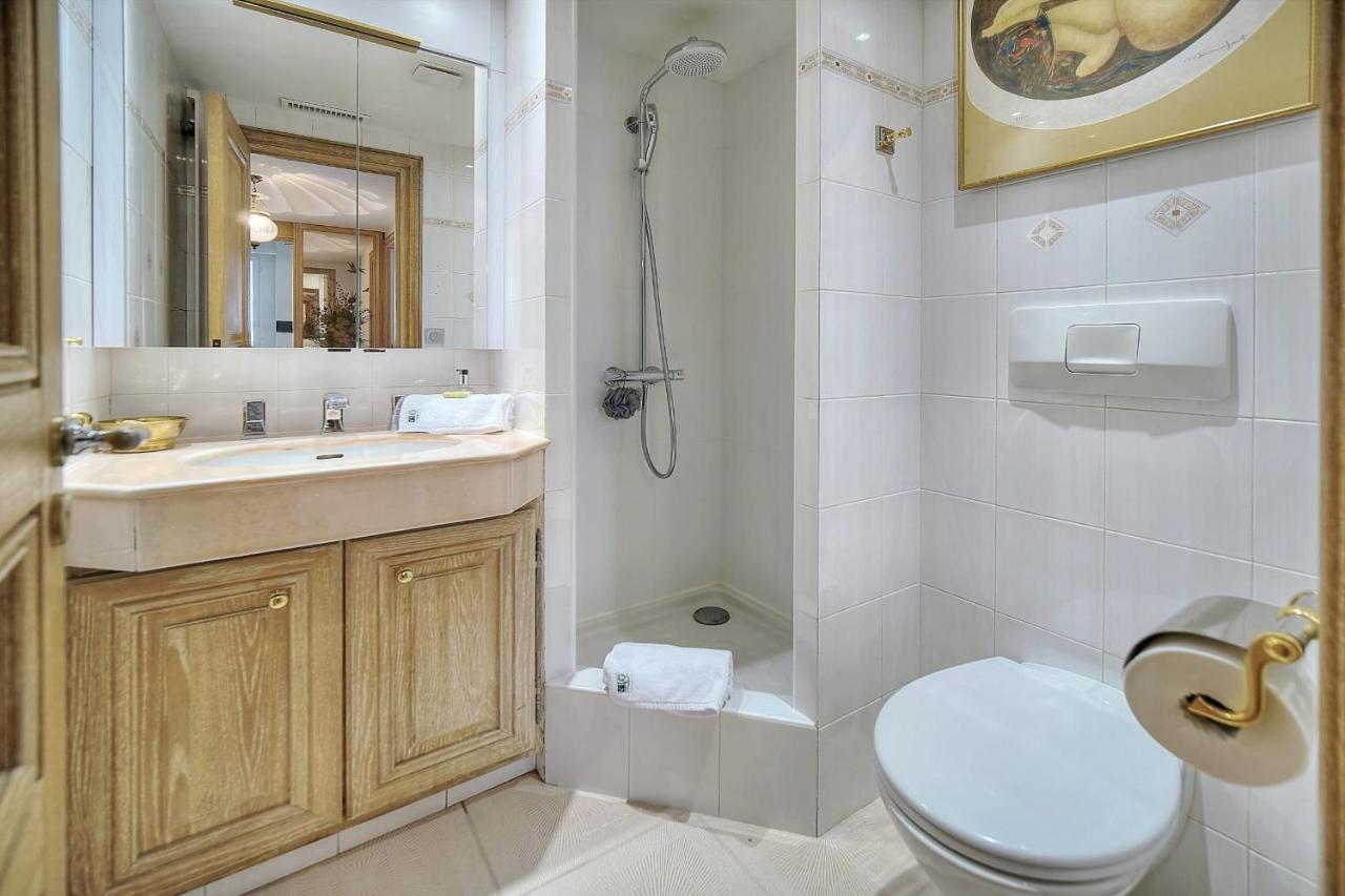Immogroom - 2 Bedroom - Air Conditioning - Wifi - Terrace - Common Parking Cannes Luaran gambar